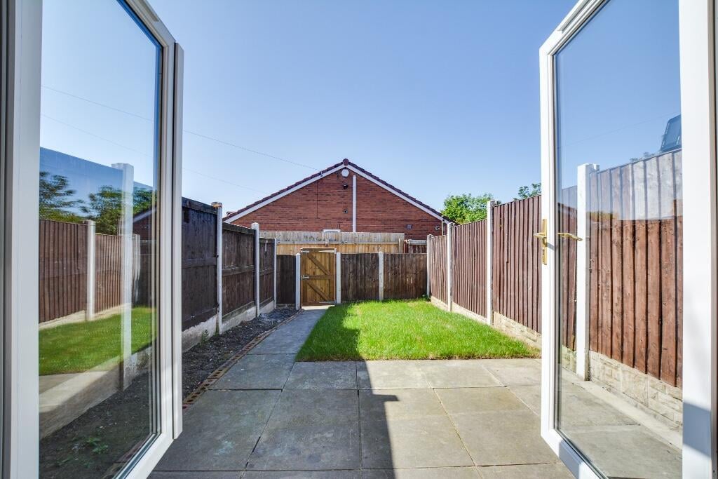 Listing image of Wimbrick Court, CH46